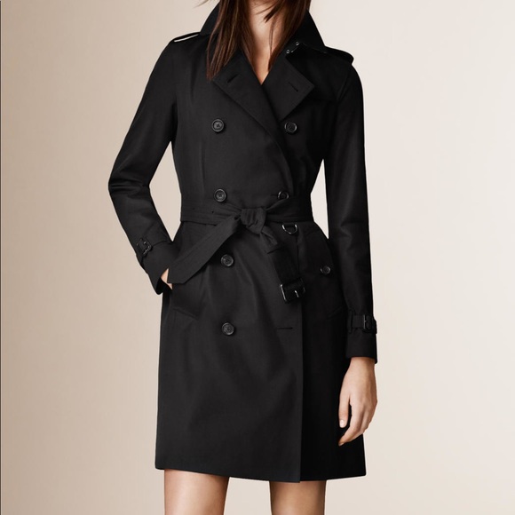 SOLD Burberry Kensington Trench Coat - Picture 1 of 8